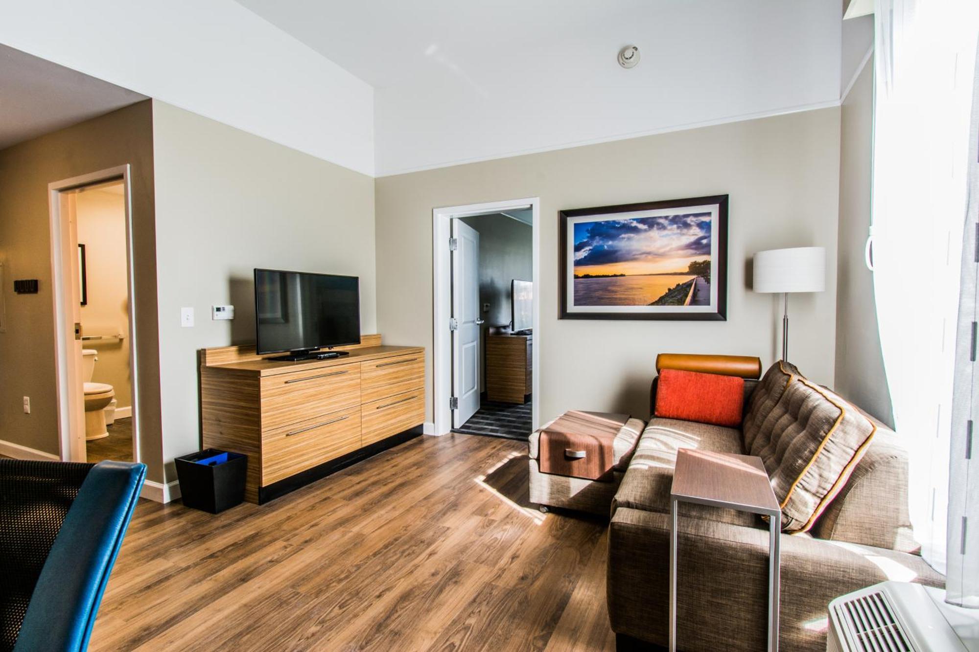 Towneplace Suites By Marriott Evansville Newburgh Exterior photo