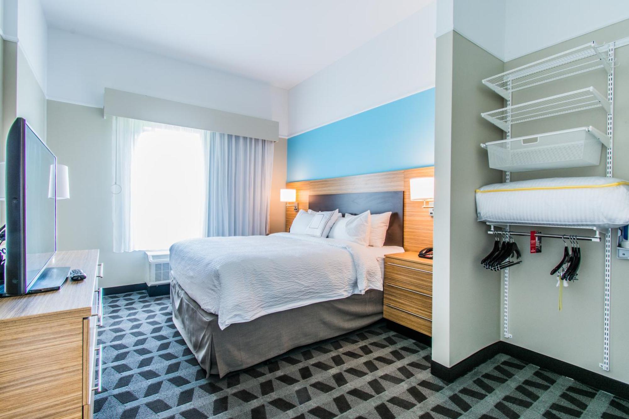 Towneplace Suites By Marriott Evansville Newburgh Exterior photo