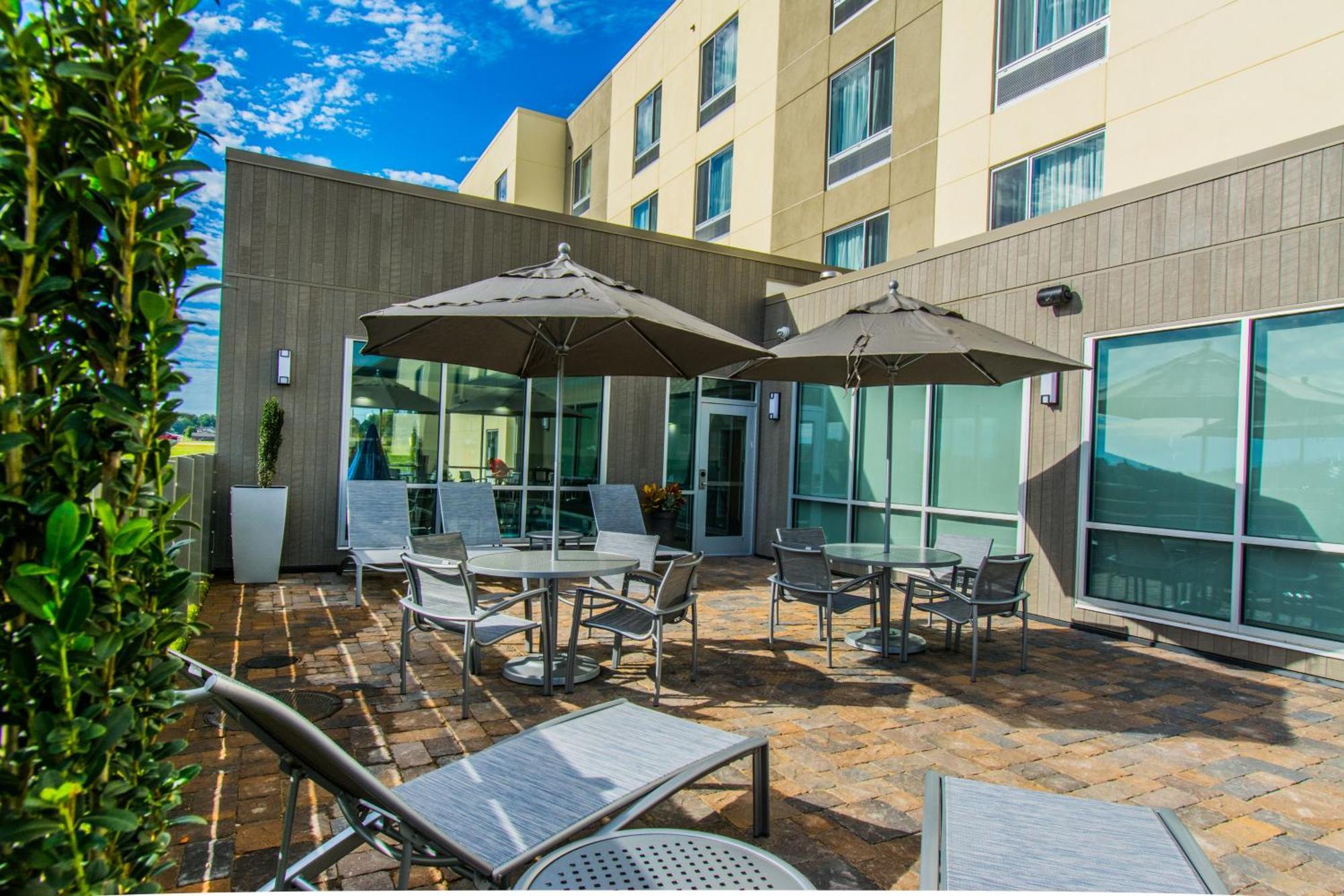 Towneplace Suites By Marriott Evansville Newburgh Exterior photo
