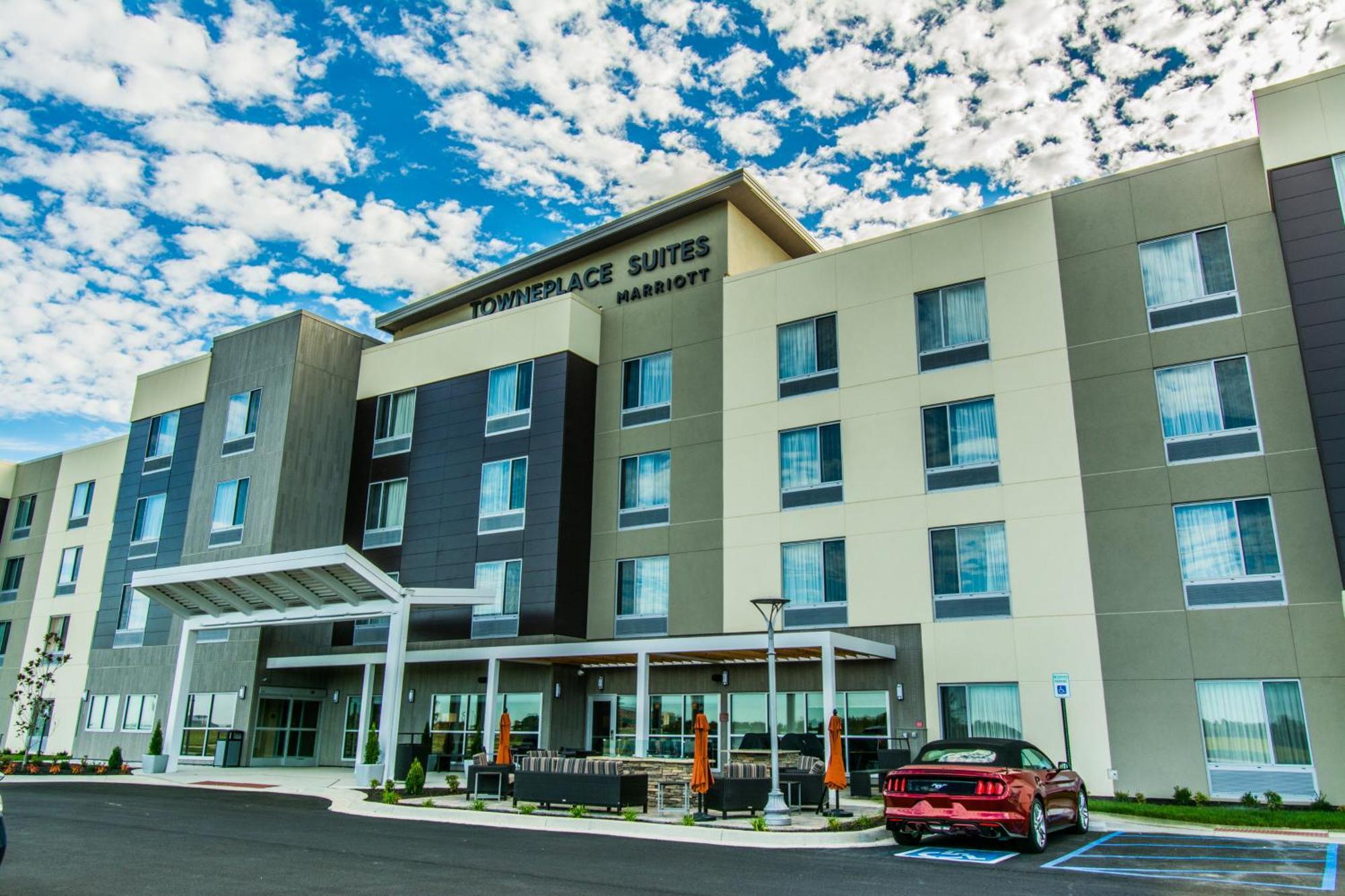 Towneplace Suites By Marriott Evansville Newburgh Exterior photo