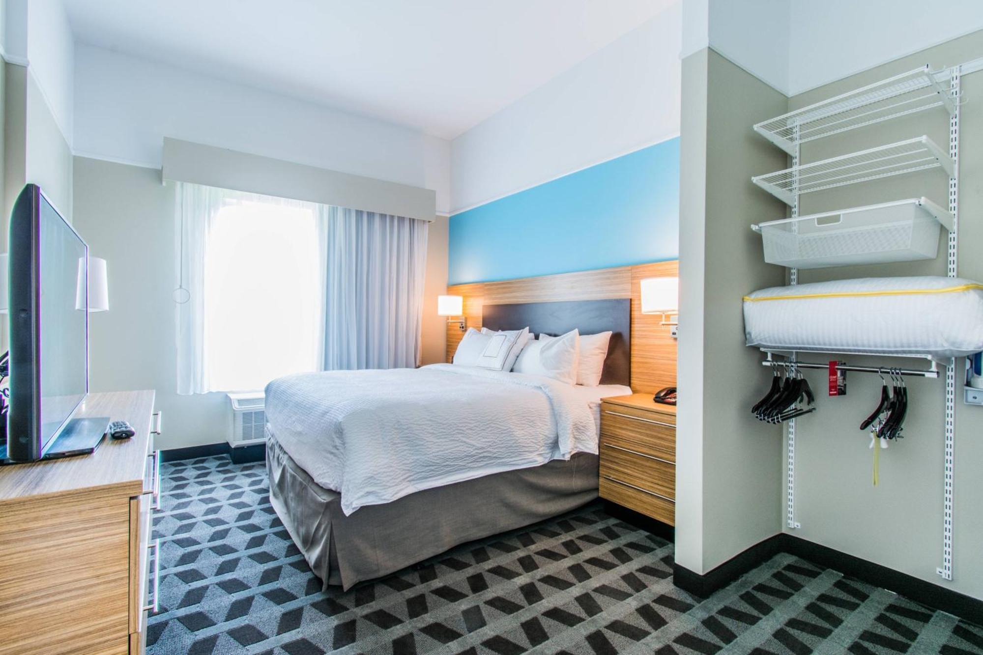 Towneplace Suites By Marriott Evansville Newburgh Exterior photo