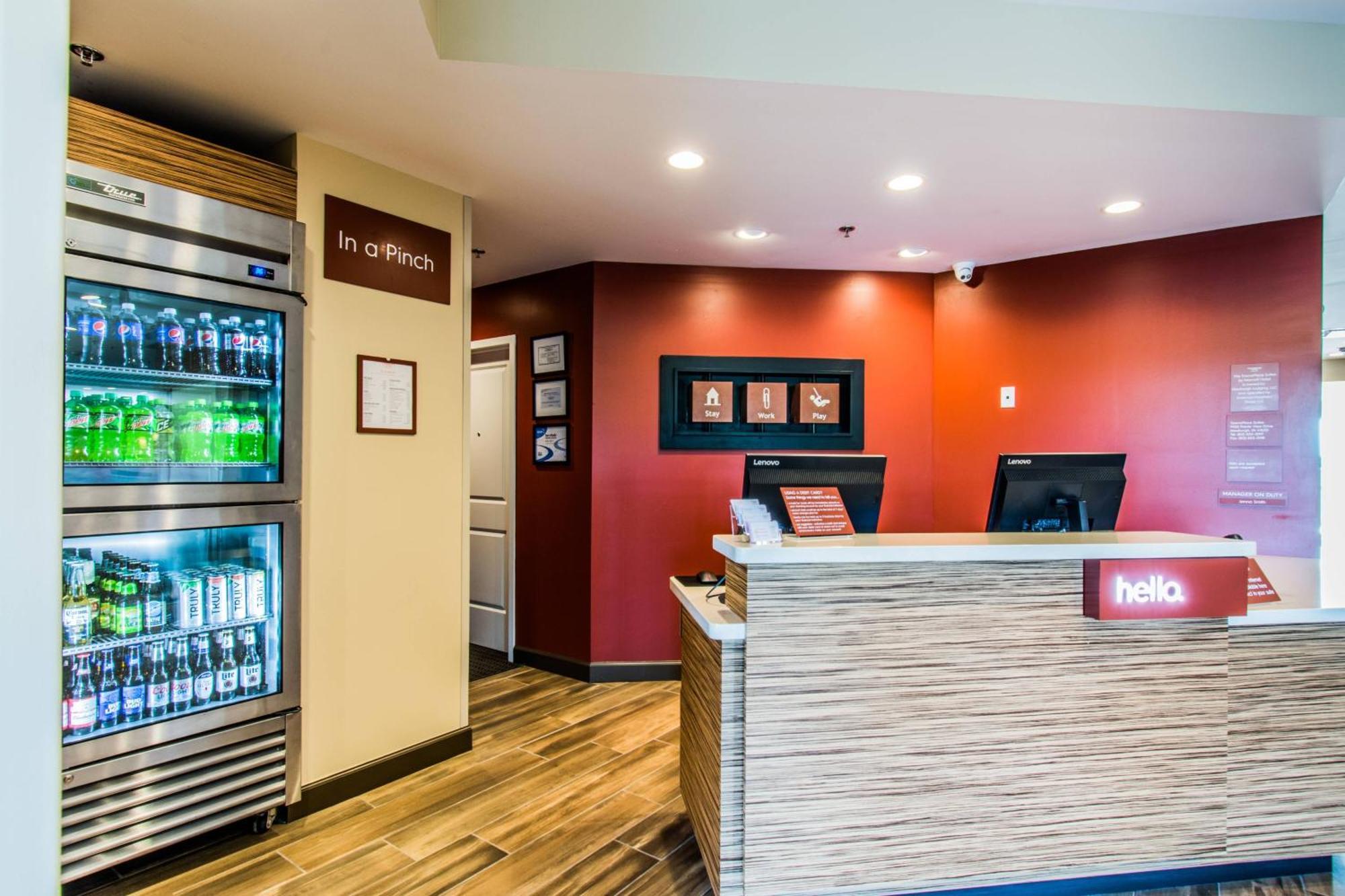 Towneplace Suites By Marriott Evansville Newburgh Exterior photo